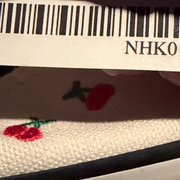 Converse All Star Chuck Taylor Shoreline Slip-on Shoes Women's Cherries 7/7.5 - Picture 15 of 15